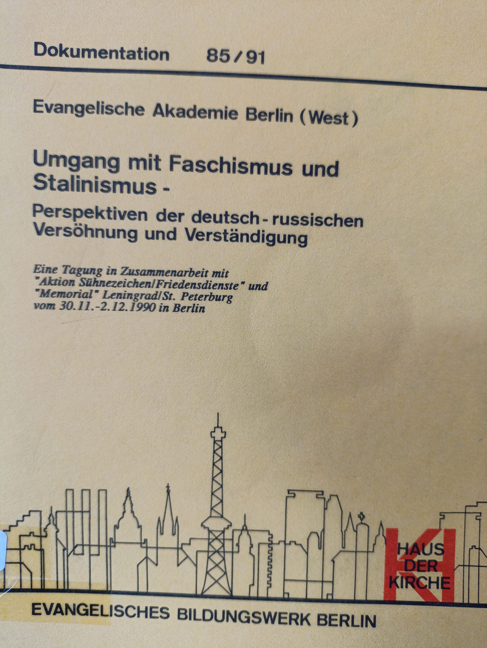 Umgang Mit Faschismus Und Sralinismus
